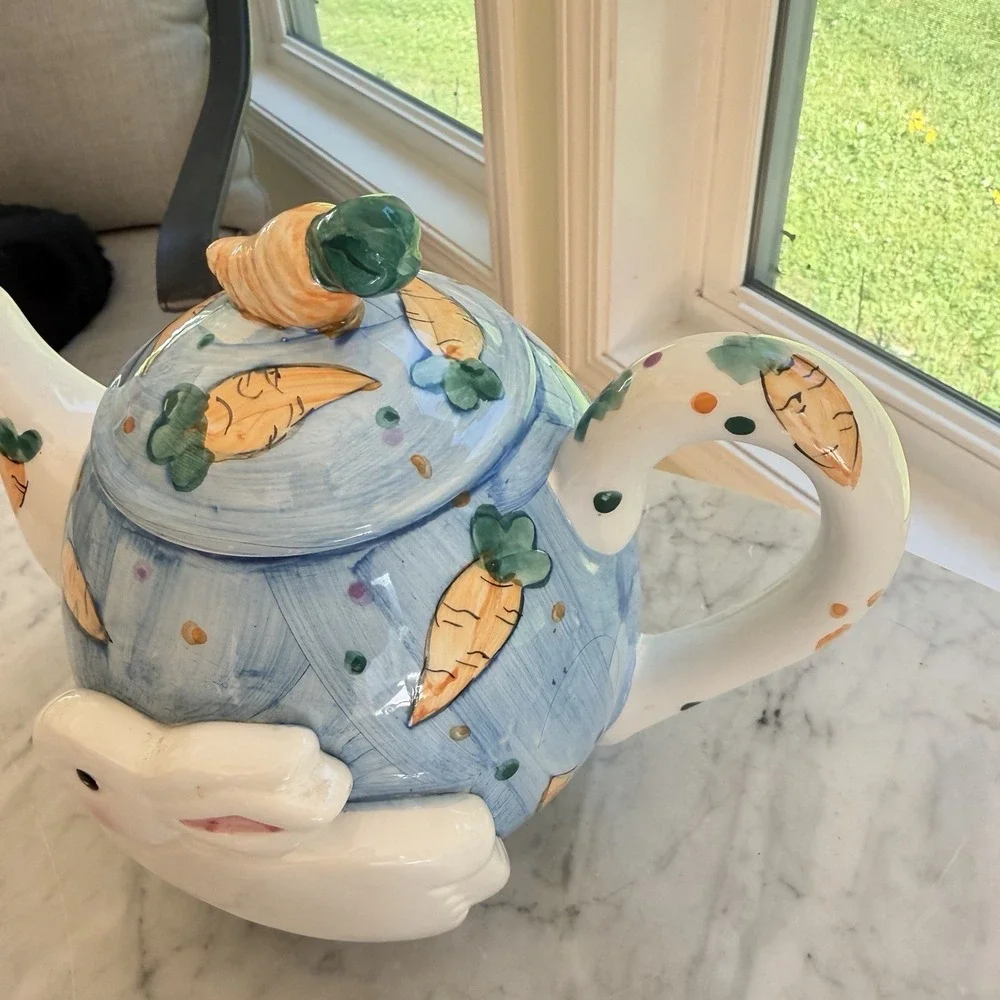 Vintage 90s Ceramic Easter Bunny Rabbit & Carrot Teapot with Lid Collectible‎
